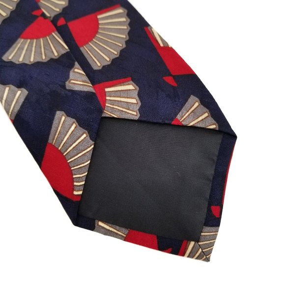 Addison on Madison Men's Silk Tie Handmade - Picture 2 of 4